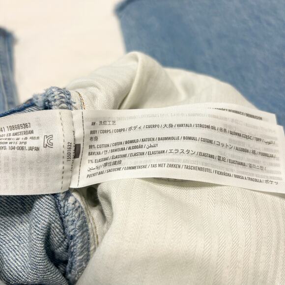 Abercrombie & Fitch 90s Mid Rise Straight Jeans Light Wash Size 26 Regular - Picture 6 of 11